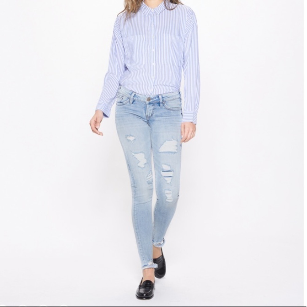 Silver Jeans - Picture 6 of 14